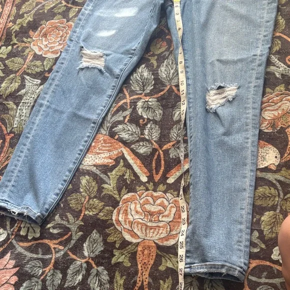 LOFT Light Blue Distressed Skinny Jeans Size 8 - Picture 8 of 9